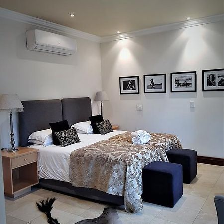 Maison D'Bosch : 404 Koetsiershuis 斯泰伦博斯 外观 照片